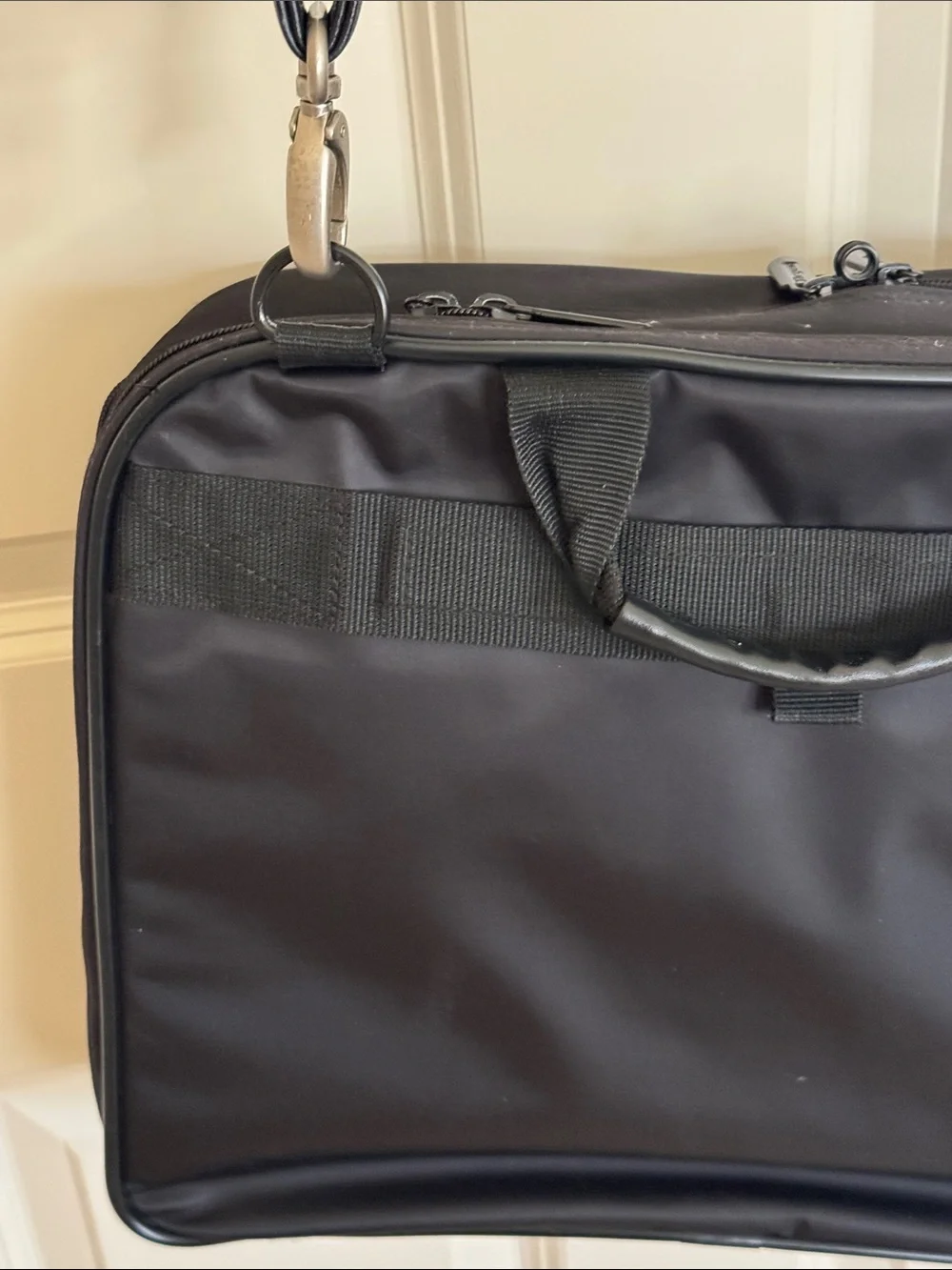 Black Men's Laptop Bag with Shoulder Strap Good Condition